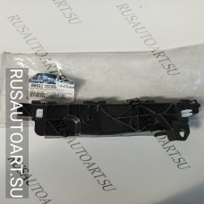 КРОНШТЕЙН БАМПЕРА ПЕРЕДНЕГО[315].